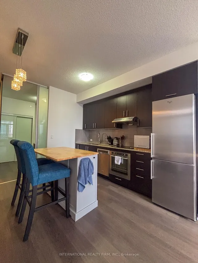 Additional image 9 of 255 Village Green Sq Unit 3104