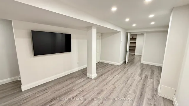 Additional image 25 of 2097 CHRISDON Rd