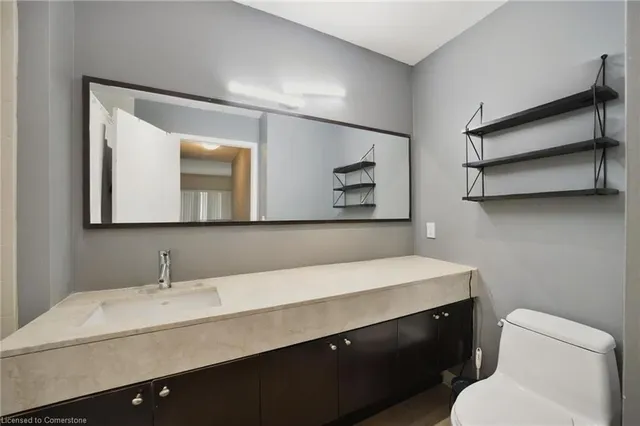 Additional image 17 of 21 Nelson St Unit LPH30