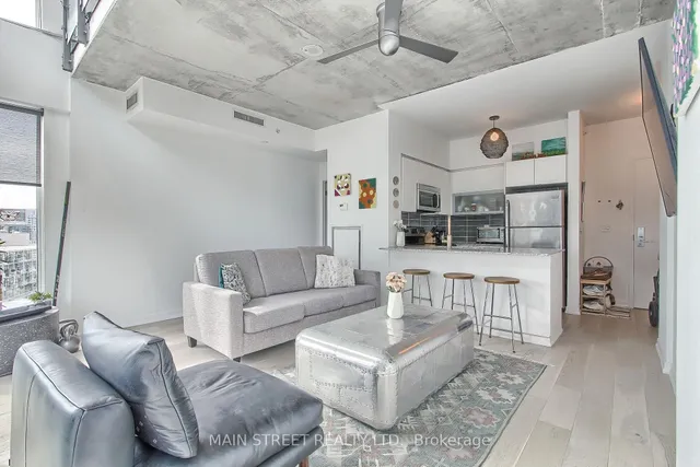 Additional image 15 of 150 East Liberty St Unit 1213