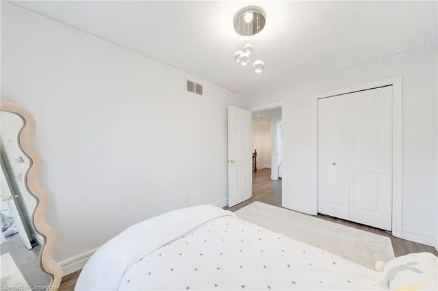 Additional image 24 of 37 Dalegrove Cres