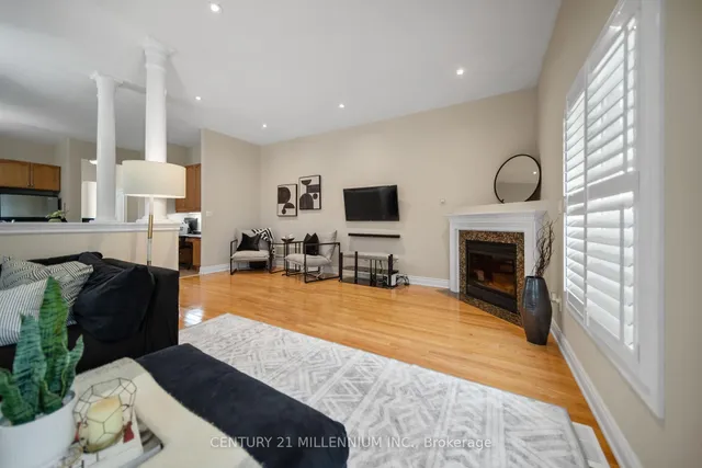 Additional image 27 of 31 Saint Hubert Dr