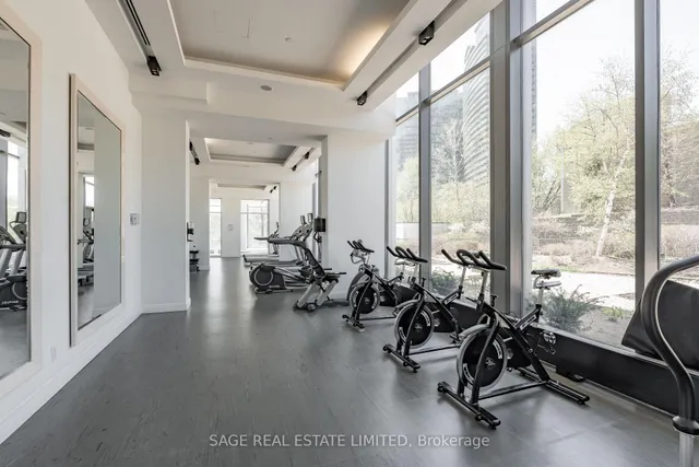 Additional image 18 of 88 Park Lawn Rd Unit 1601