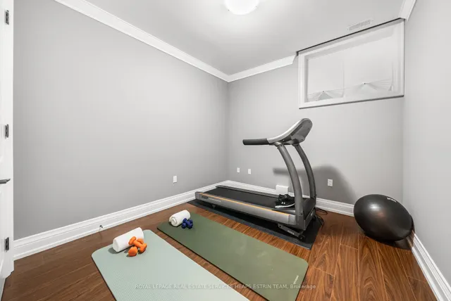 Additional image 28 of 481 Broadway Ave