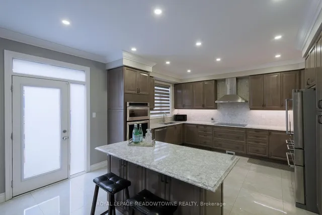 Additional image 8 of 42 Ferdinand Dr