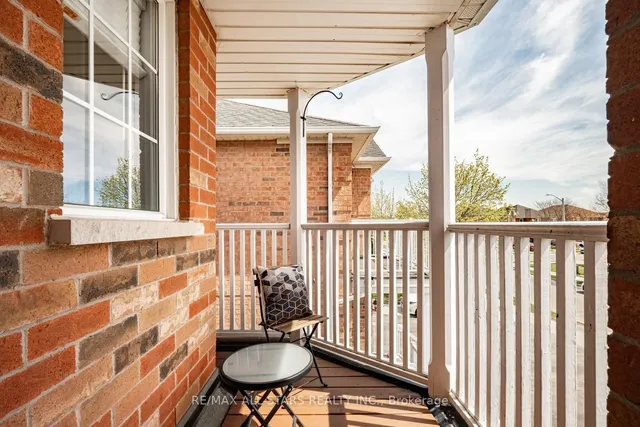 Additional image 34 of 126 Lake Louise Dr