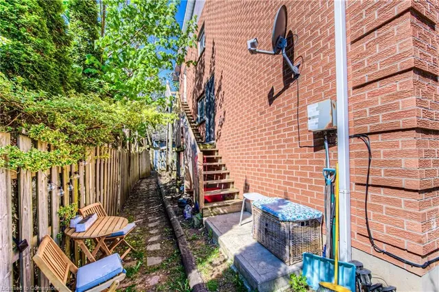 Additional image 14 of 75 South Dr