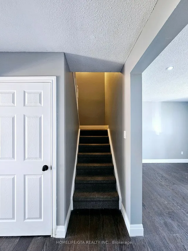 Additional image 24 of 43 Bradstone Sq