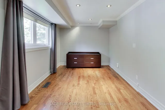 Additional image 21 of 108 Madawaska Ave