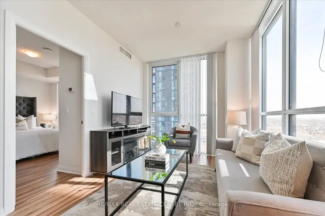 Additional image 6 of 55 Eglinton Ave Unit 1402