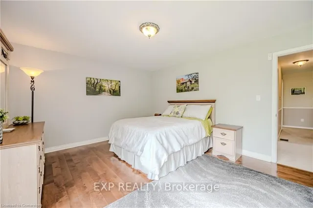Additional image 19 of 11 COACHMAN Cres