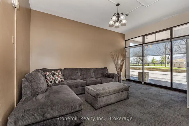 Additional image 7 of 1950 Main St Unit 304