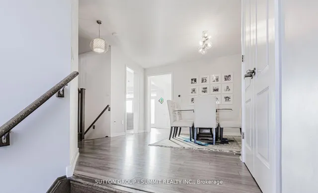 Additional image 3 of 19 BERWICK Ave