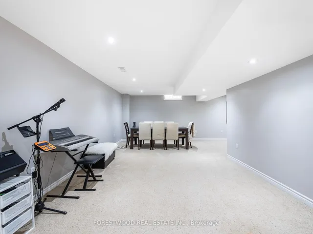 Additional image 39 of 399 Pettit Tr