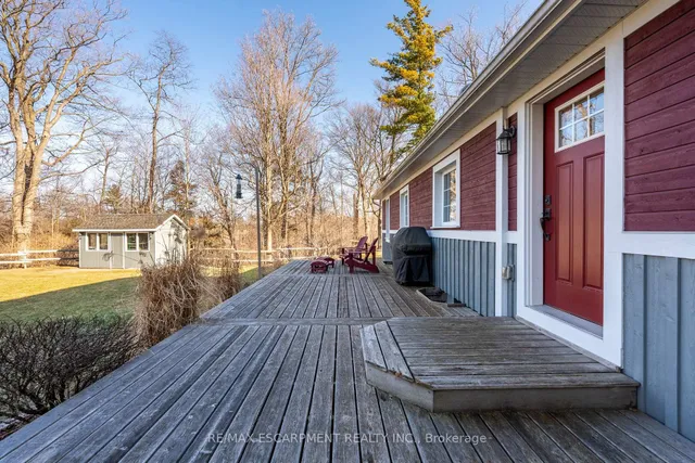 Additional image 3 of 5433 Sixth Line