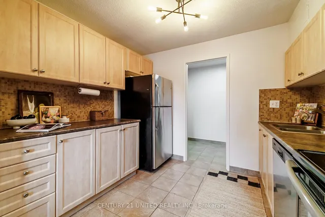 Additional image 18 of 140 Ling Rd Unit 101