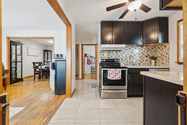 Additional image 16 of 924 Glencairn Ave