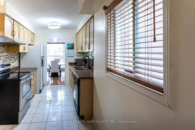 Additional image 8 of 128 TOBA Cres