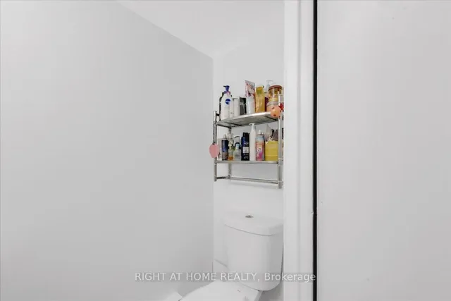 Additional image 31 of 4 Lisa St Unit 412