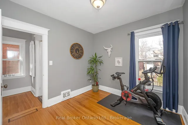 Additional image 23 of 109 Aikman Ave