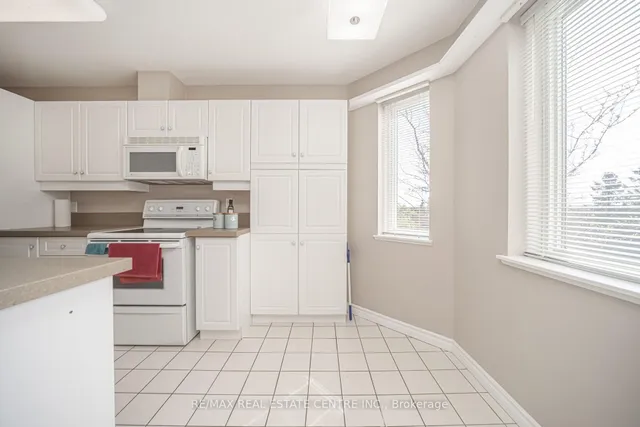 Additional image 17 of 3 Dayspring Circ Unit 301