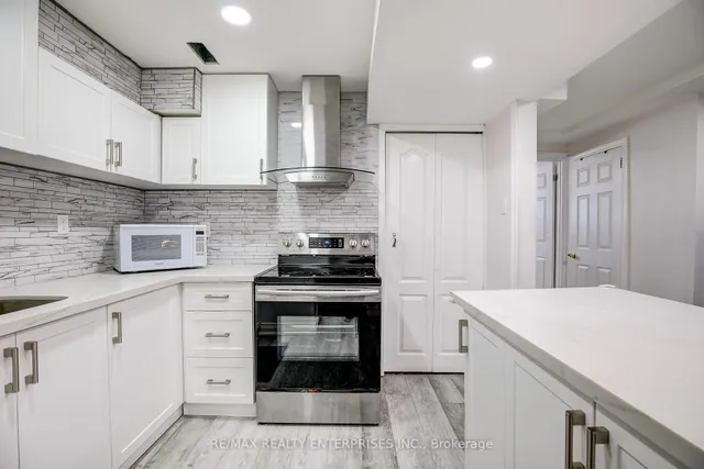 Additional image 16 of 71 Adis Ave