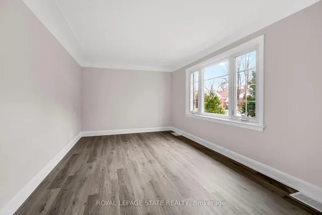 Additional image 4 of 44 West 4th St