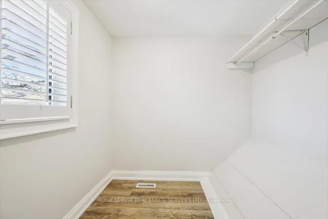 Additional image 16 of 1520 Lancaster Dr Unit 137