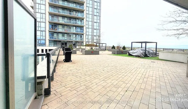 Additional image 31 of 15 Zorra St Unit 2002