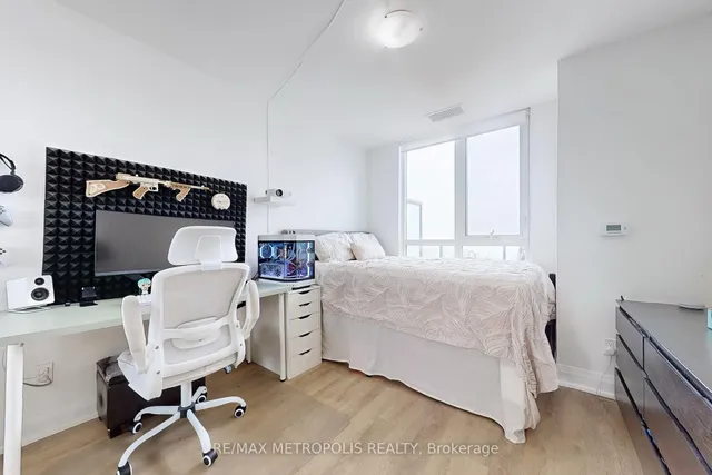 Additional image 19 of 1461 LAWRENCE Ave Unit 2103