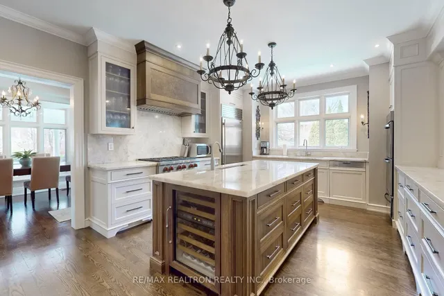 Additional image 11 of 4 Zaharias Crt