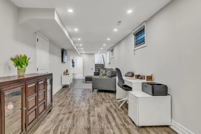 Additional image 39 of 2229 Promenade Crt
