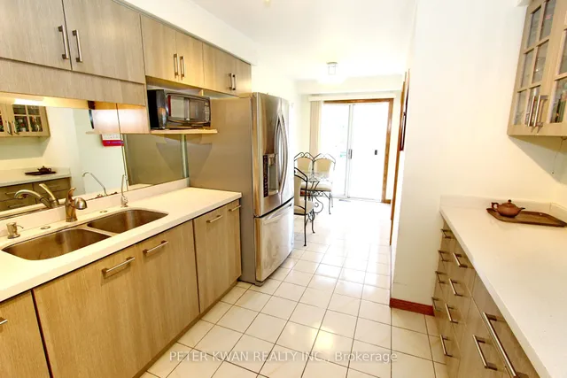 Additional image 13 of 19 Sandyhook Sq