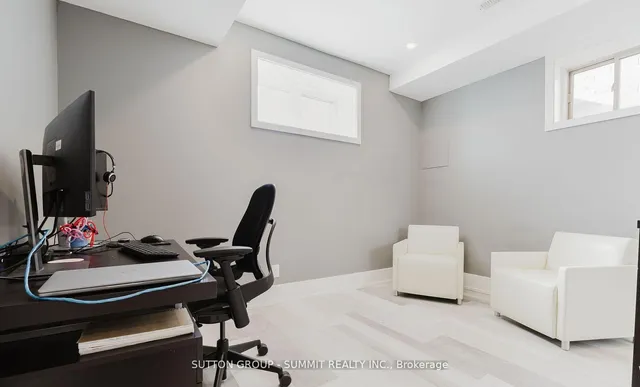 Additional image 29 of 19 BERWICK Ave