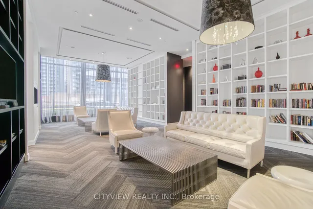 Additional image 43 of 90 Parklawn Rd Unit 205