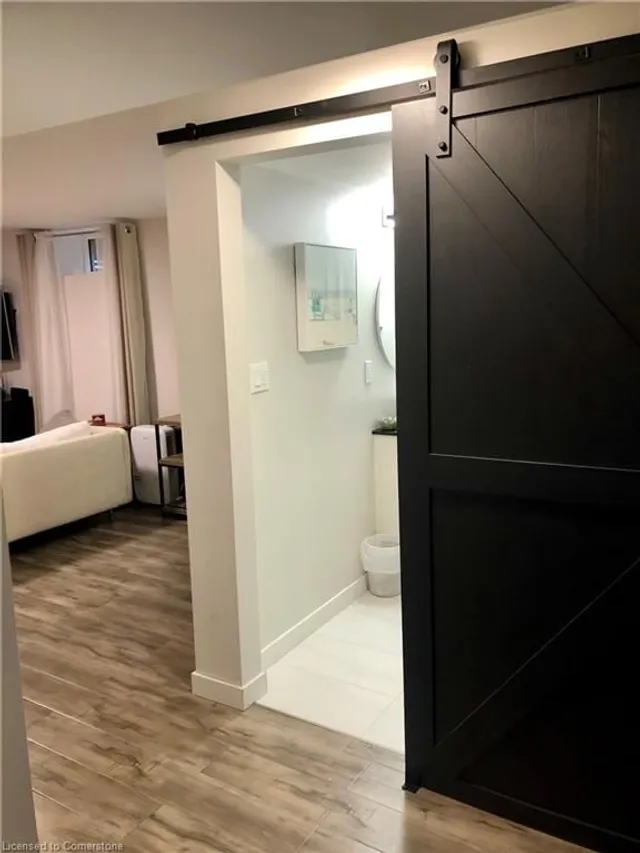 Additional image 31 of 148 Green Valley Dr