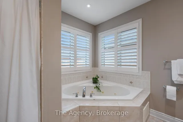 Additional image 29 of 3349 Cline St