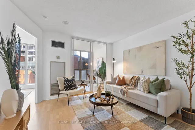 Additional image 5 of 24 Wellesley St Unit 610