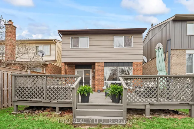 Additional image 28 of 734 Briar Cres