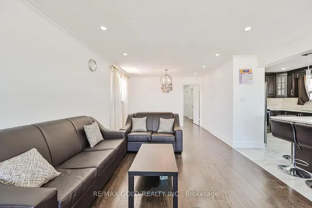 Additional image 8 of 7558 Rockhill Rd