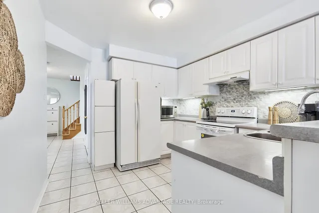 Additional image 11 of 76 Piperbrook Cres