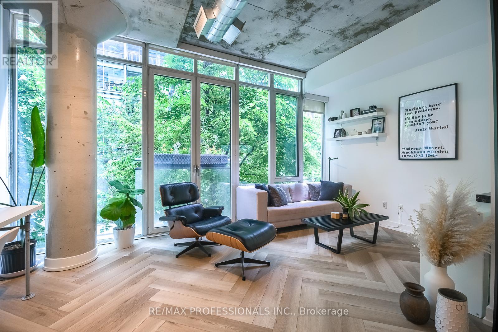 204 - 20 STEWART STREET|Toronto (Waterfront Communities), Ontario M5V1H6