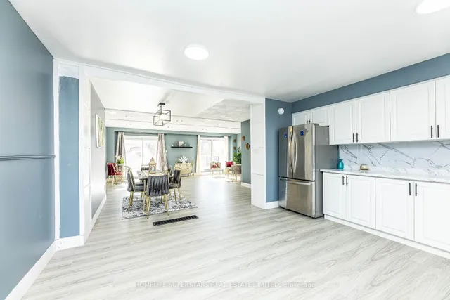 Additional image 11 of 13 Thistle Down Blvd