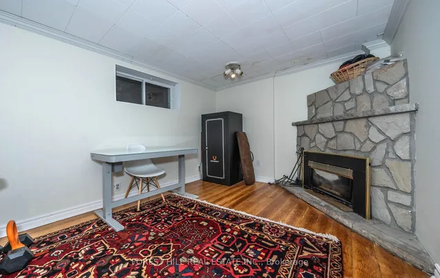 Additional image 35 of 92 Avondale Ave