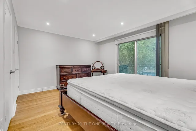 Additional image 24 of 225 Maxome Ave