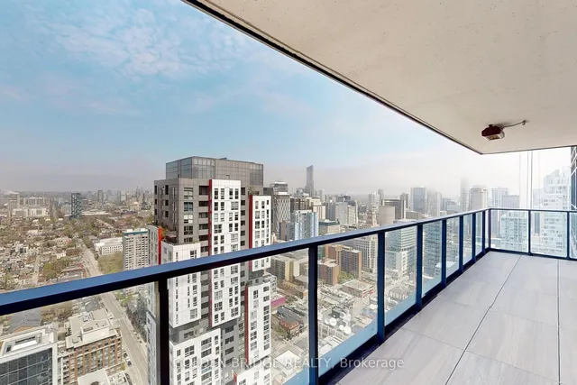 Additional image 22 of 38 Widmer St Unit 4211