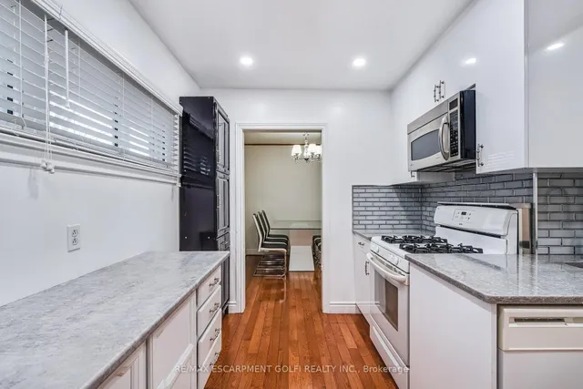 Additional image 15 of 172 Elmhurst Dr