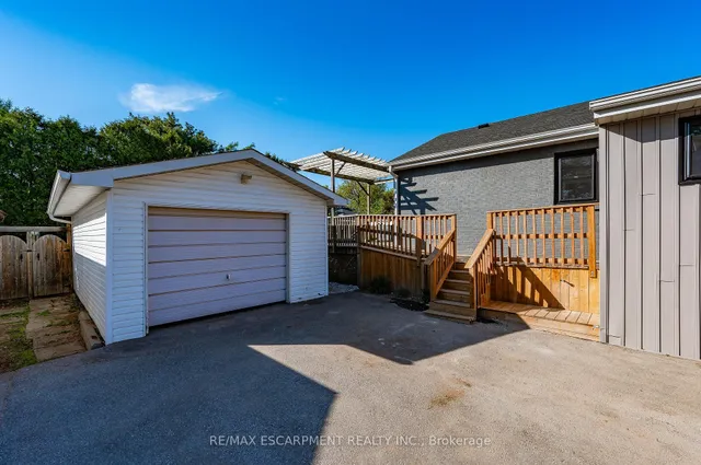 Additional image 43 of 1041 Shepherd's Dr