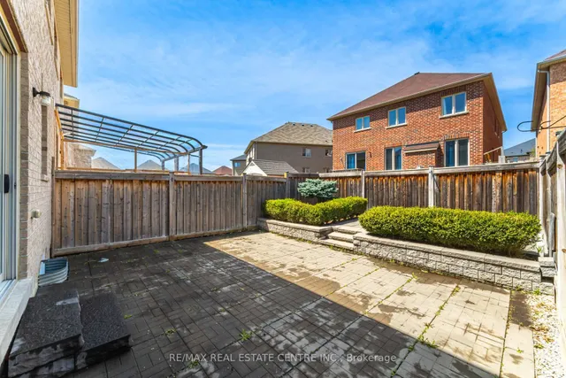 Additional image 44 of 15 Vanderpool Cres