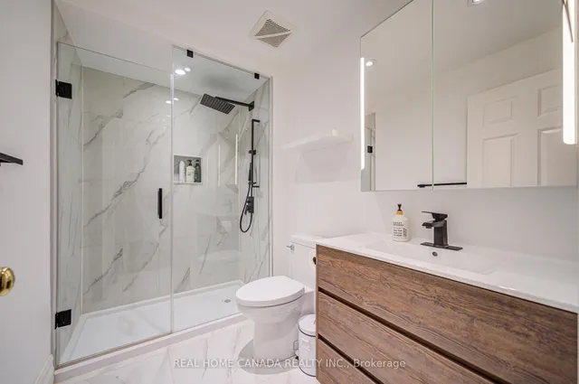 Additional image 42 of 121 Davenport Rd